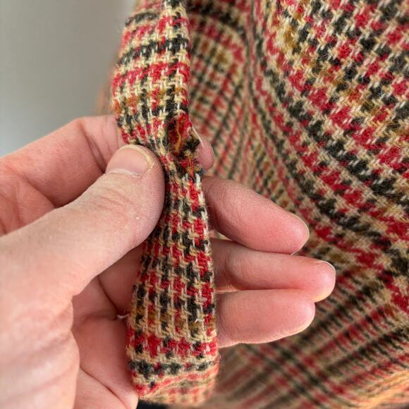 VINTAGE Dress *no label* modern size 6 or 8 houndstooth plaid red tan wool - Picture 10 of 11